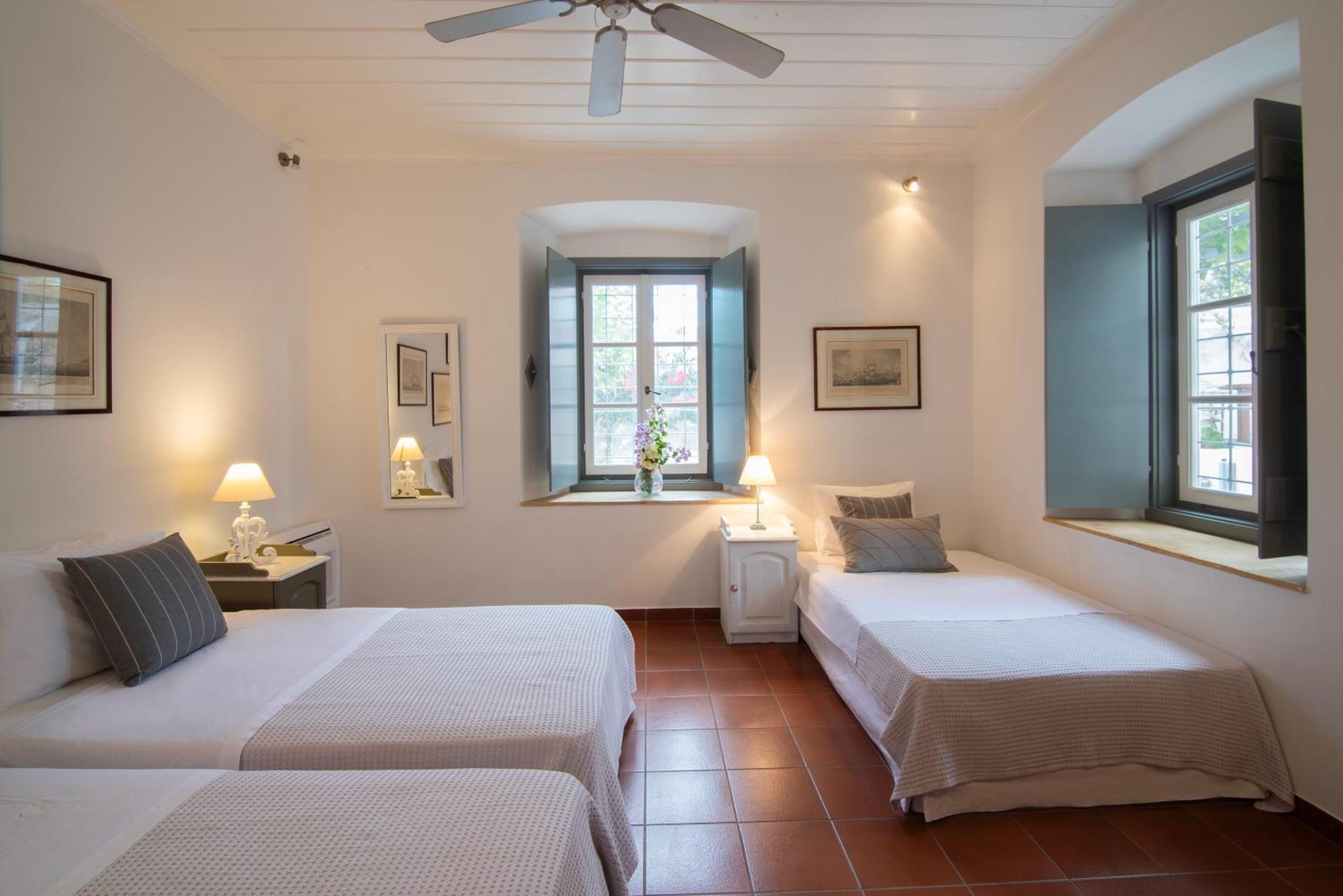 Villa 1853, Spetses Ground Floor ภายนอก รูปภาพ